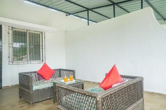 Olive Villa Khandāla Εξωτερικό φωτογραφία